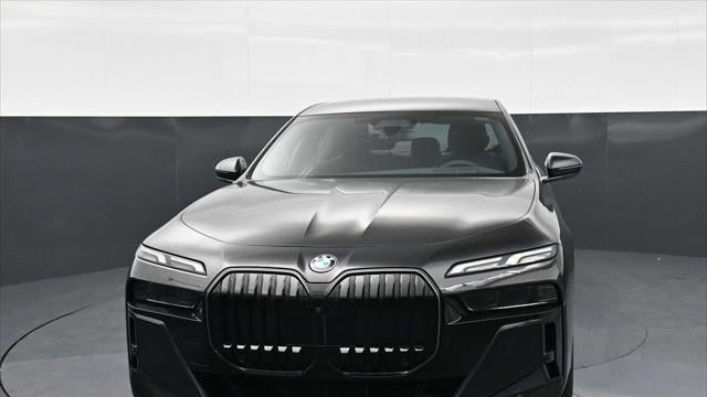 2026 BMW 7 Series 740i