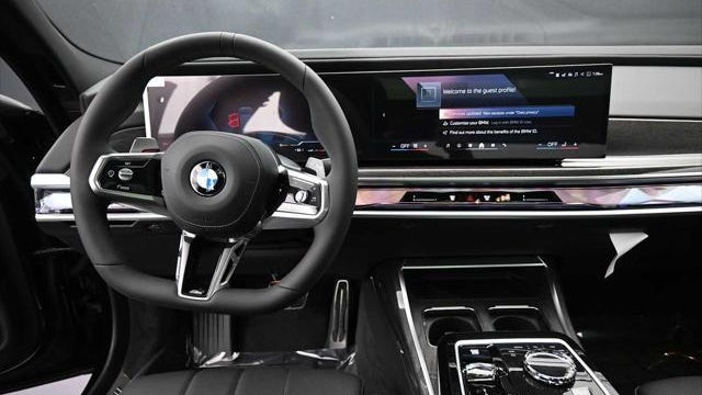 2026 BMW 7 Series 740i