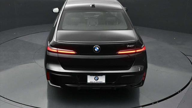 2026 BMW 7 Series 740i