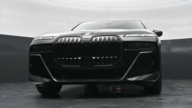 2026 BMW 7 Series 740i