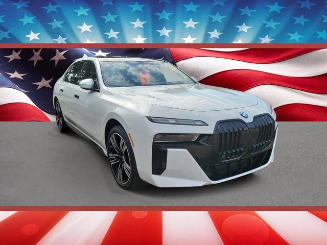 2023 BMW 740i