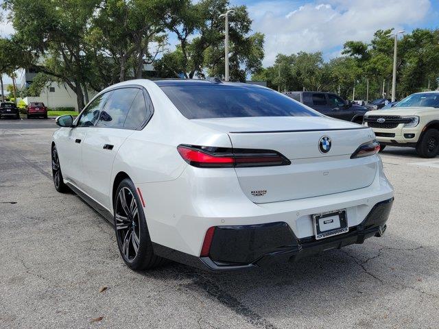 2023 BMW 740i - $54,134