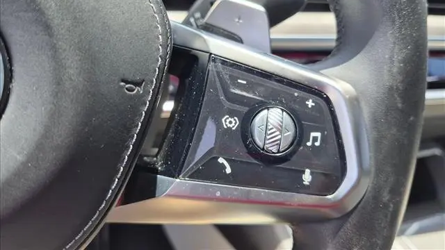 2023 BMW 7 Series 740i