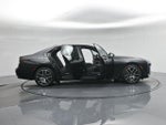 2025 7 Series Thumbnail 4