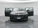 2025 7 Series Thumbnail 31