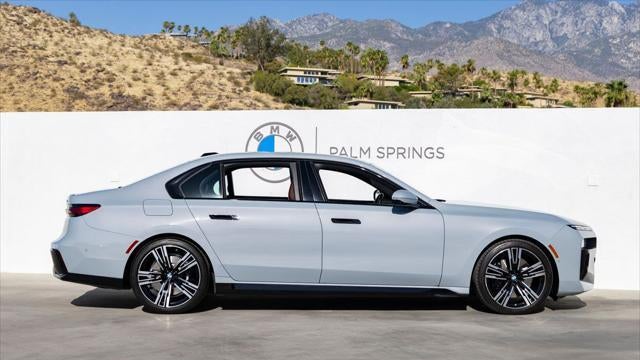 2023 BMW 7 Series 740i