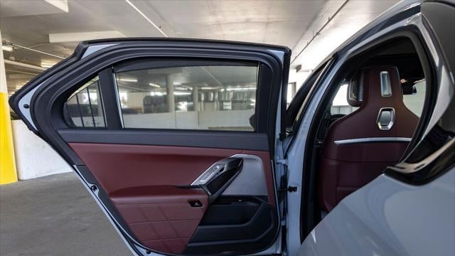 2023 BMW 7 Series 740i
