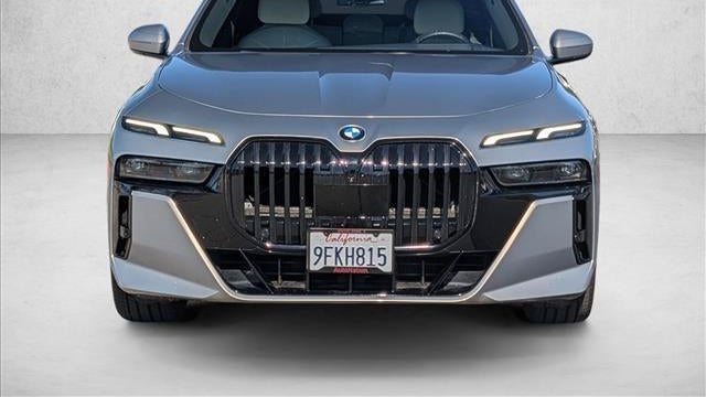2023 BMW 7 Series 740i