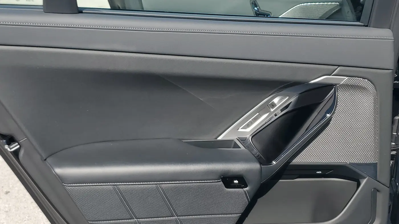2024 BMW 7 Series 740i