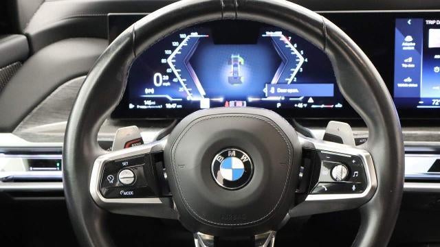 2025 BMW 7 Series 740i