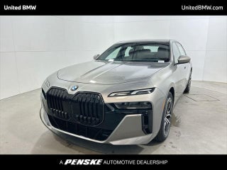2026 BMW 7 Series with Oxide Grey Metallic Exterior