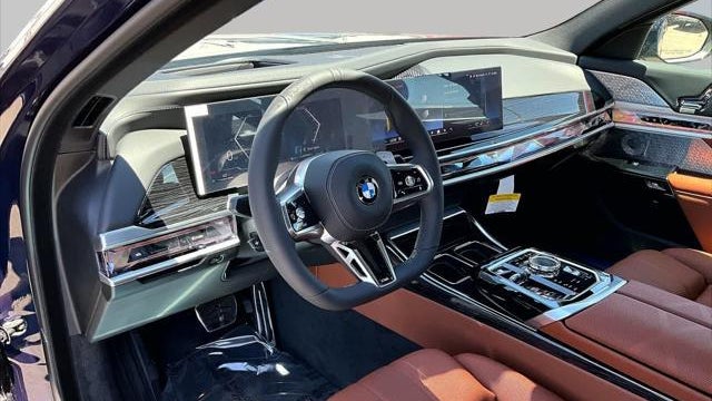 2026 BMW 7 Series 740i