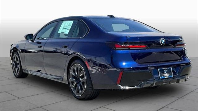 2026 BMW 7 Series 740i
