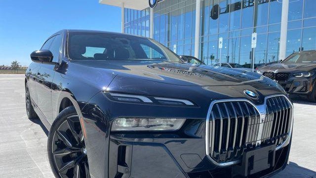 Preowned 2023 BMW 7 Series 740i for Sale