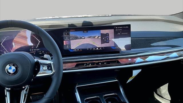 2026 BMW 7 Series 740i