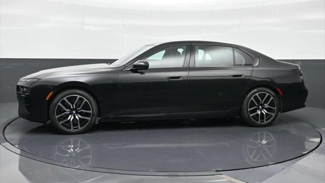 2024 BMW 7 Series 740i