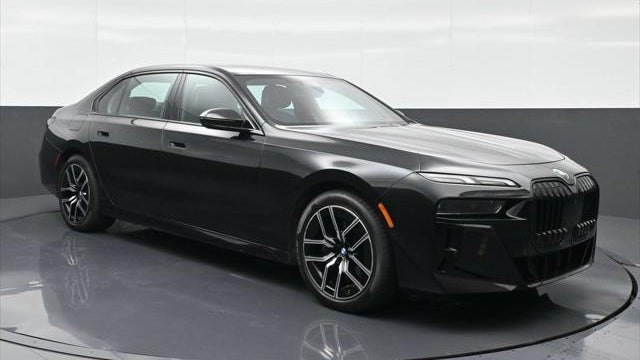 2024 BMW 7 Series 740i