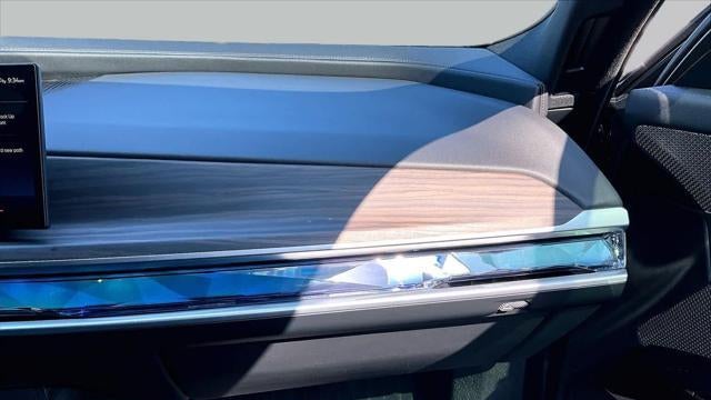 2024 BMW 7 Series 740i