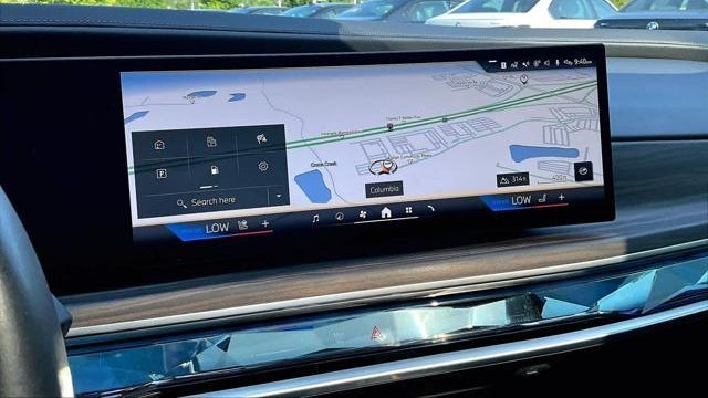 2024 BMW 7 Series 740i