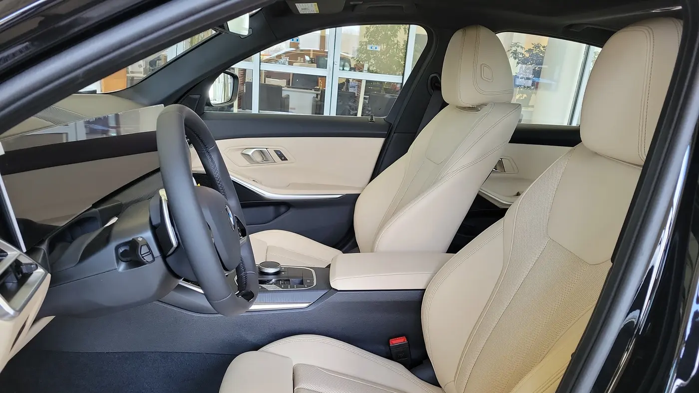 2026 BMW 3 Series 330i xDrive
