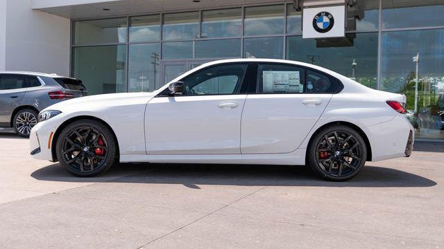 2026 BMW 3 Series 330i xDrive