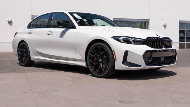 2026 BMW 3 Series 330i xDrive