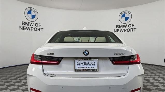 2026 BMW 3 Series 330i xDrive