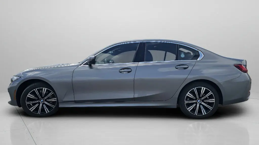 2025 BMW 3 Series 330i xDrive