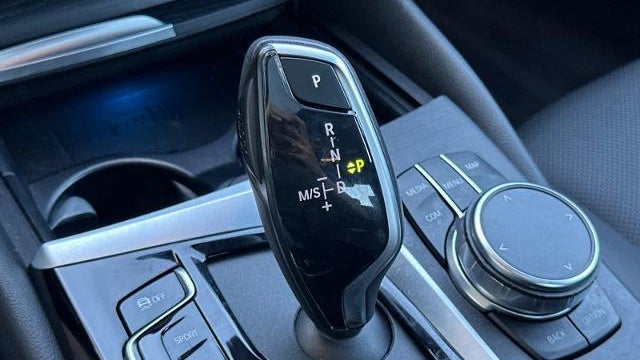 2023 BMW 5 Series 530e xDrive