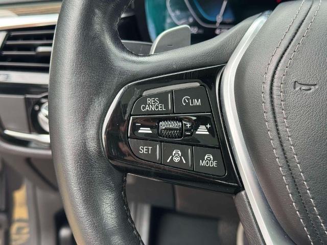 2022 BMW 530e - $24,214