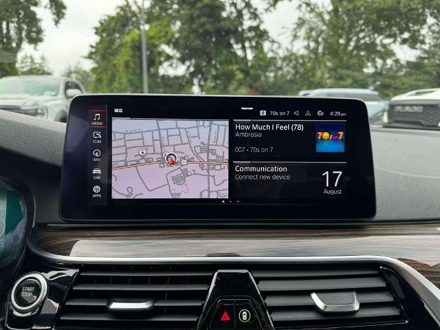 2022 BMW 530e - $24,214