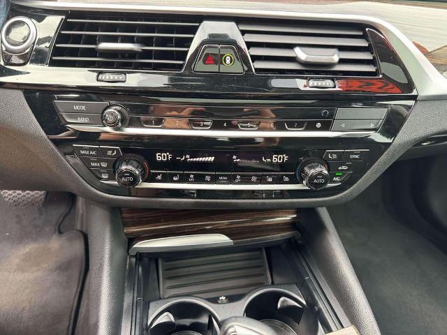2022 BMW 530e - $24,214