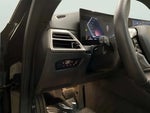 2025 4 Series Thumbnail 29