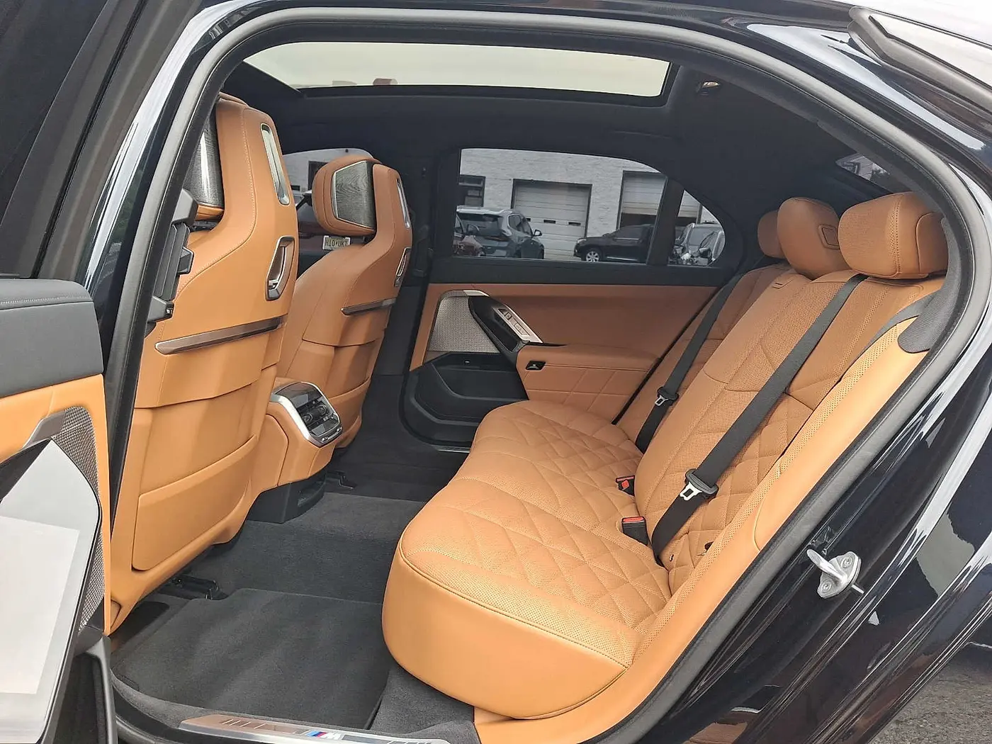 2024 BMW 740i - $60,795