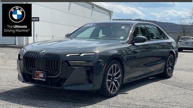 Preowned 2026 BMW 7 Series 740i xDrive for Sale
