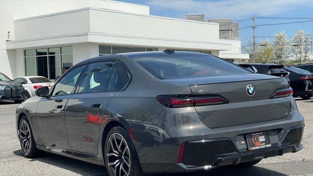 2026 BMW 7 Series 740i xDrive
