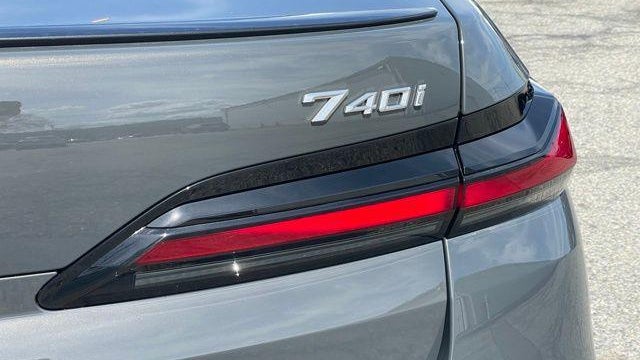 2026 BMW 7 Series 740i xDrive