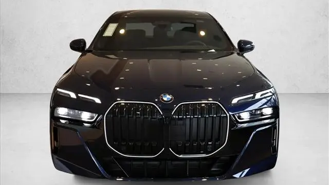 2026 BMW 7 Series 740i xDrive