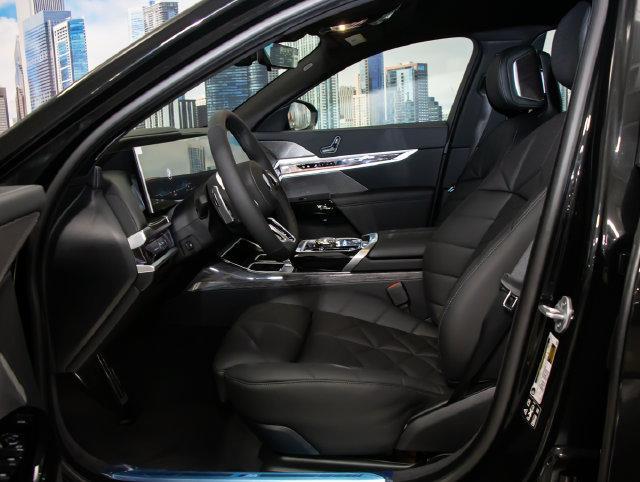 2026 BMW 740i - $100,999