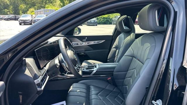 2026 BMW 7 Series 740i xDrive