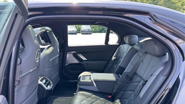 2026 BMW 7 Series 740i xDrive