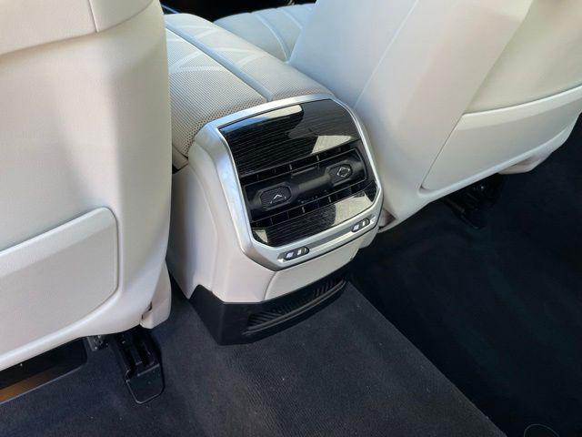 2026 BMW 740i - $97,947
