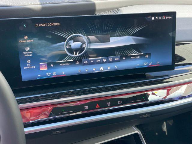 2026 BMW 740i - $97,947
