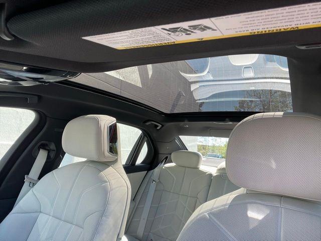 2026 BMW 740i - $97,947