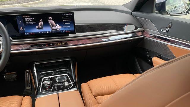 2026 BMW 7 Series 740i xDrive