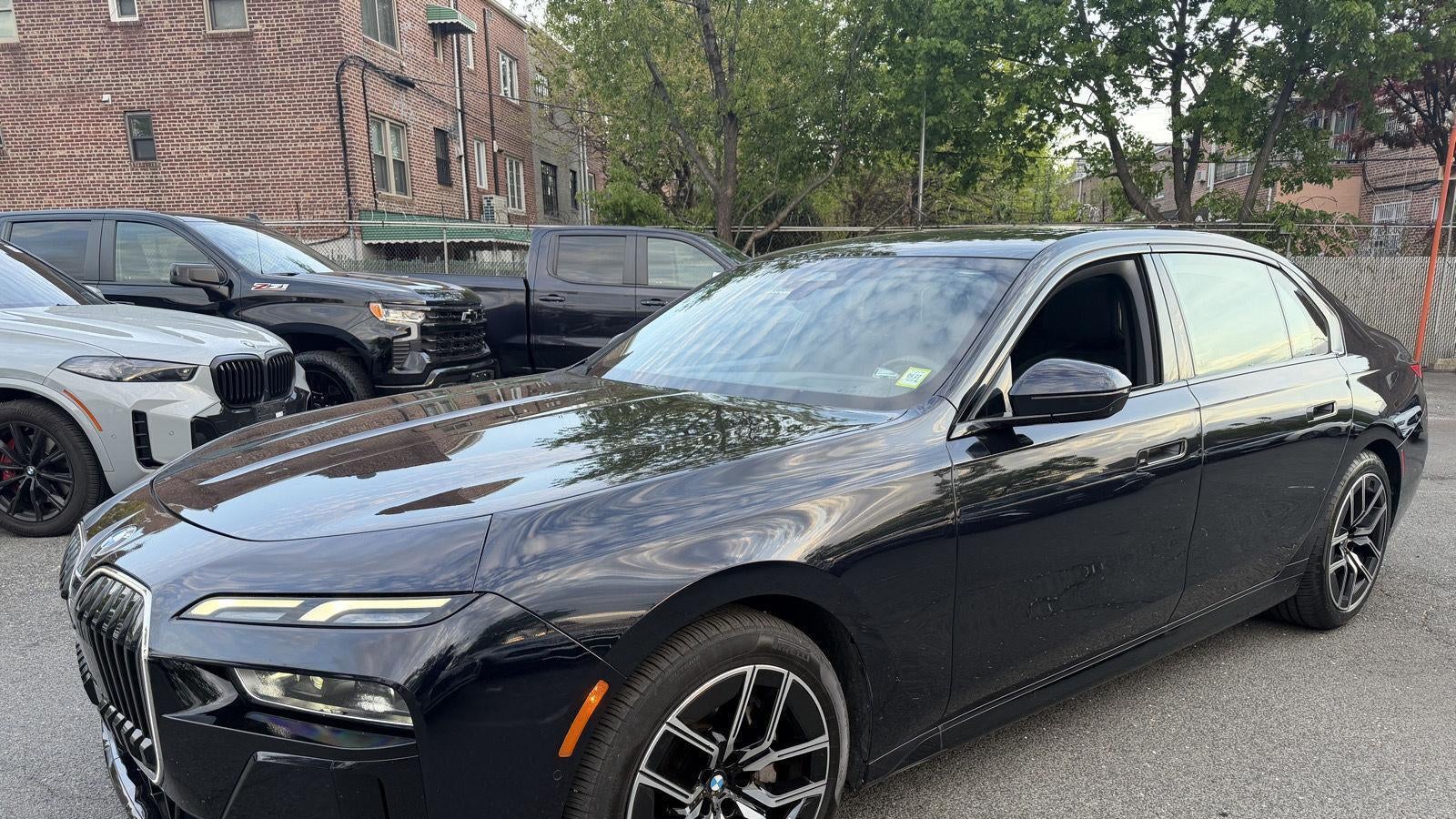 Preowned 2025 BMW 7 Series 740i xDrive for Sale