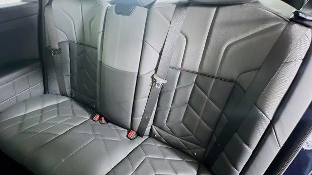 2025 BMW 7 Series 740i xDrive