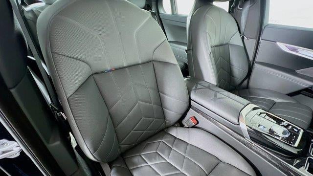 2025 BMW 7 Series 740i xDrive