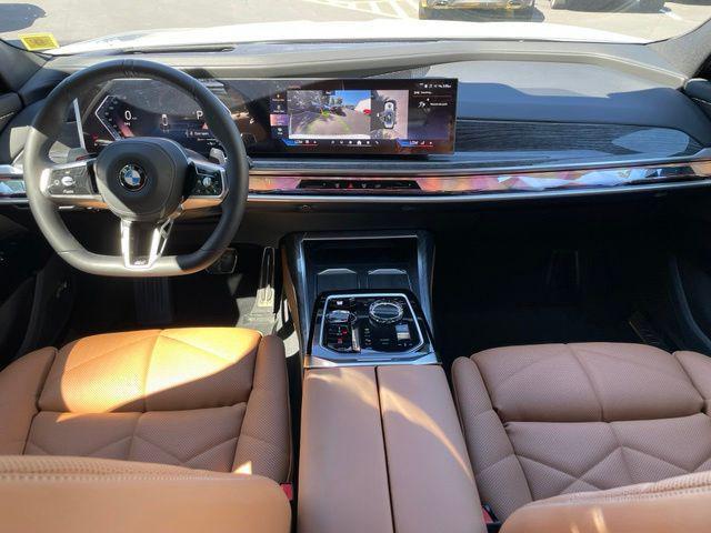 2026 BMW 740i - $99,447