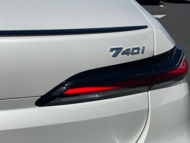 2026 BMW 740i - $99,447